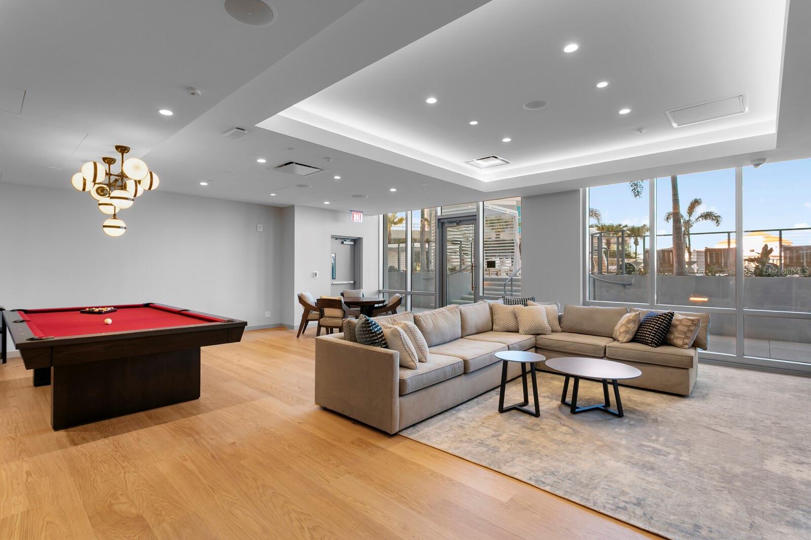 400 CENTRAL AVE #1704, ST PETERSBURG, FL, 33701