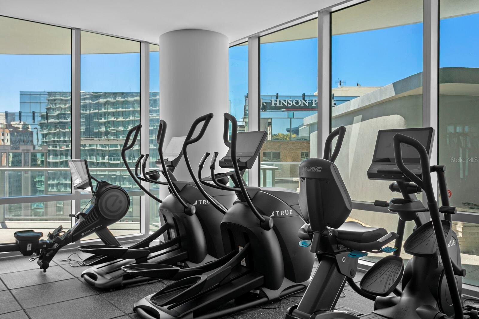 400 CENTRAL AVE #1704, ST PETERSBURG, FL, 33701