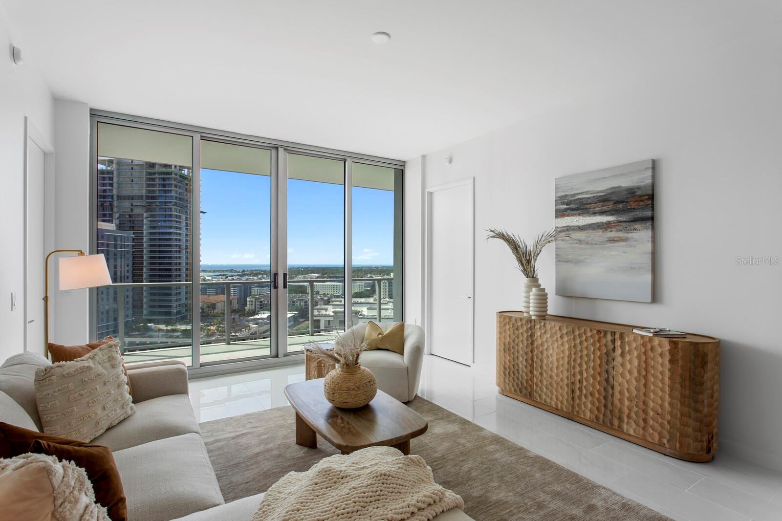 400 CENTRAL AVE #1704, ST PETERSBURG, FL, 33701