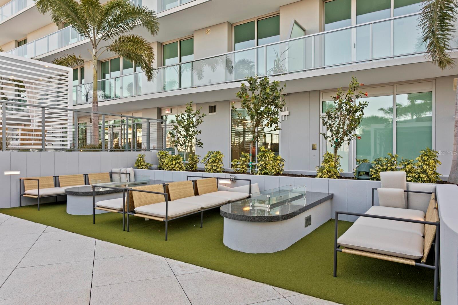 400 CENTRAL AVE #1704, ST PETERSBURG, FL, 33701