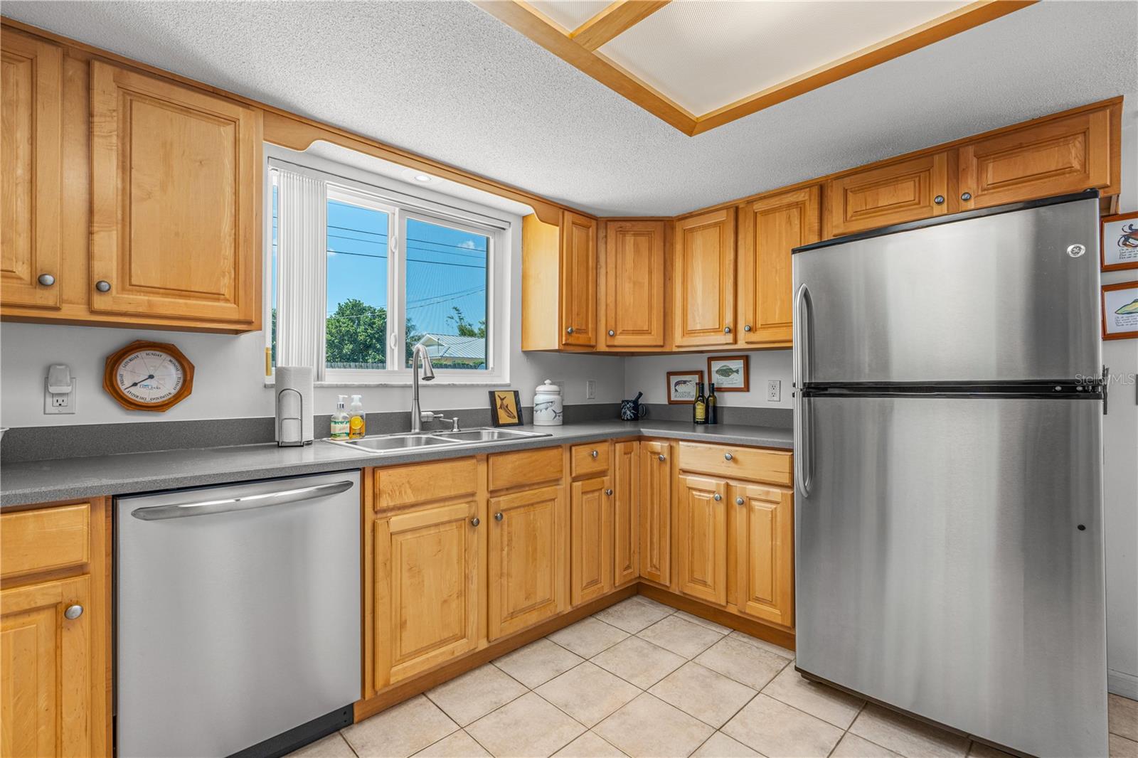 1818 S RIVERSIDE DR, EDGEWATER, FL, 32141
