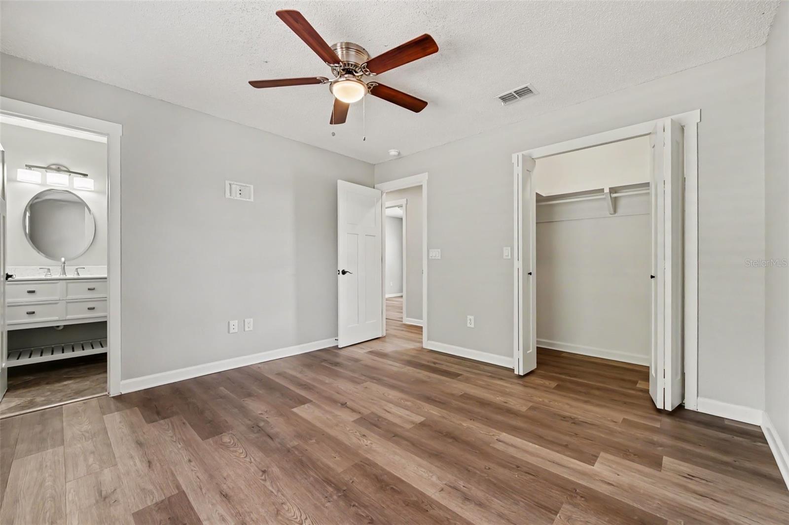 756 SHAFTON AVE, DELTONA, FL, 32738