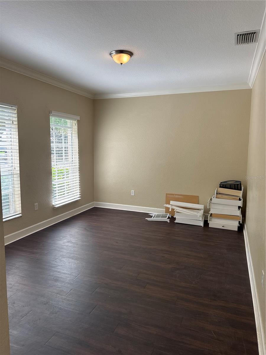18013 FOREST RETREAT LN, TAMPA, FL, 33647