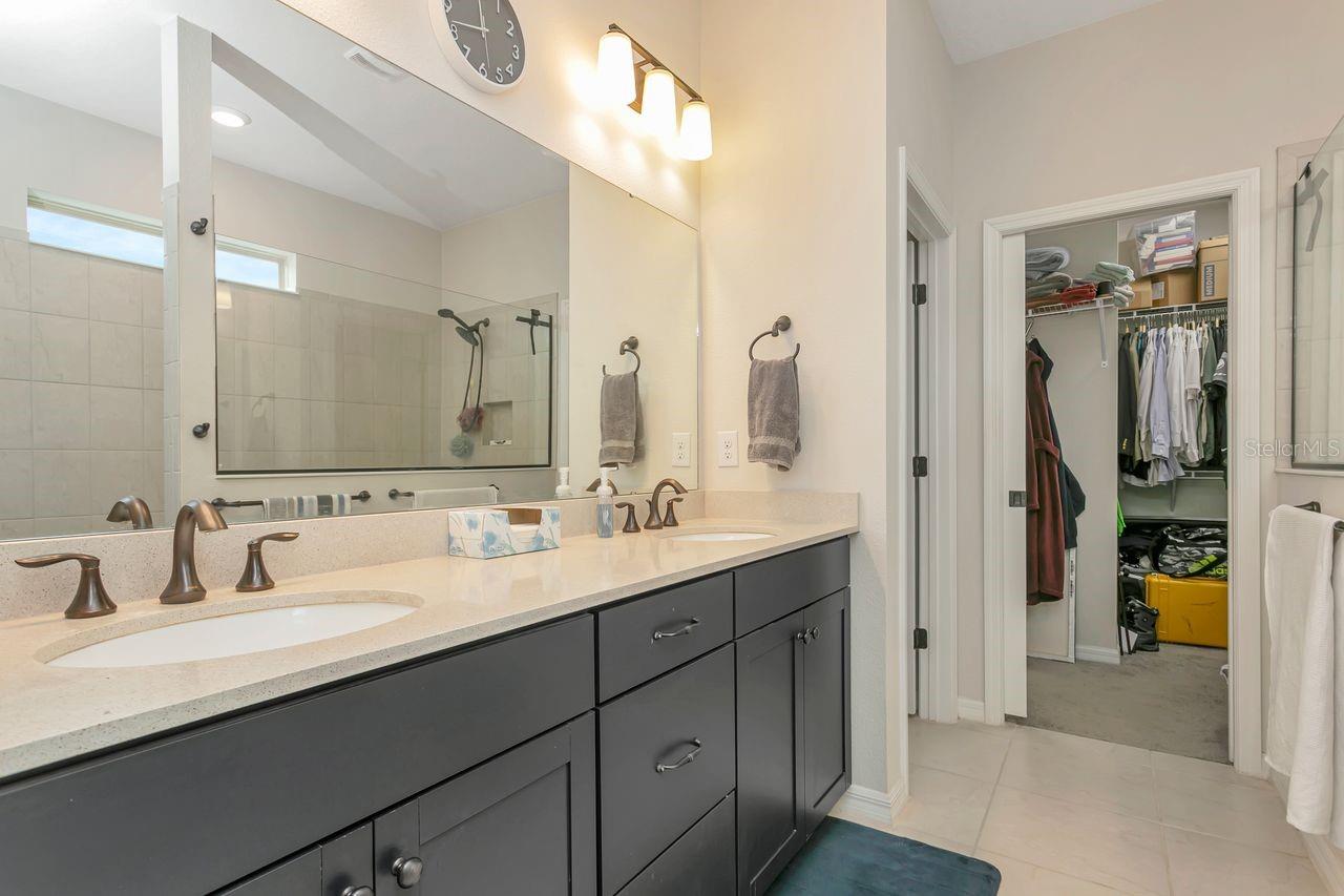 11701 BRIGHTON KNOLL LOOP, RIVERVIEW, FL, 33579