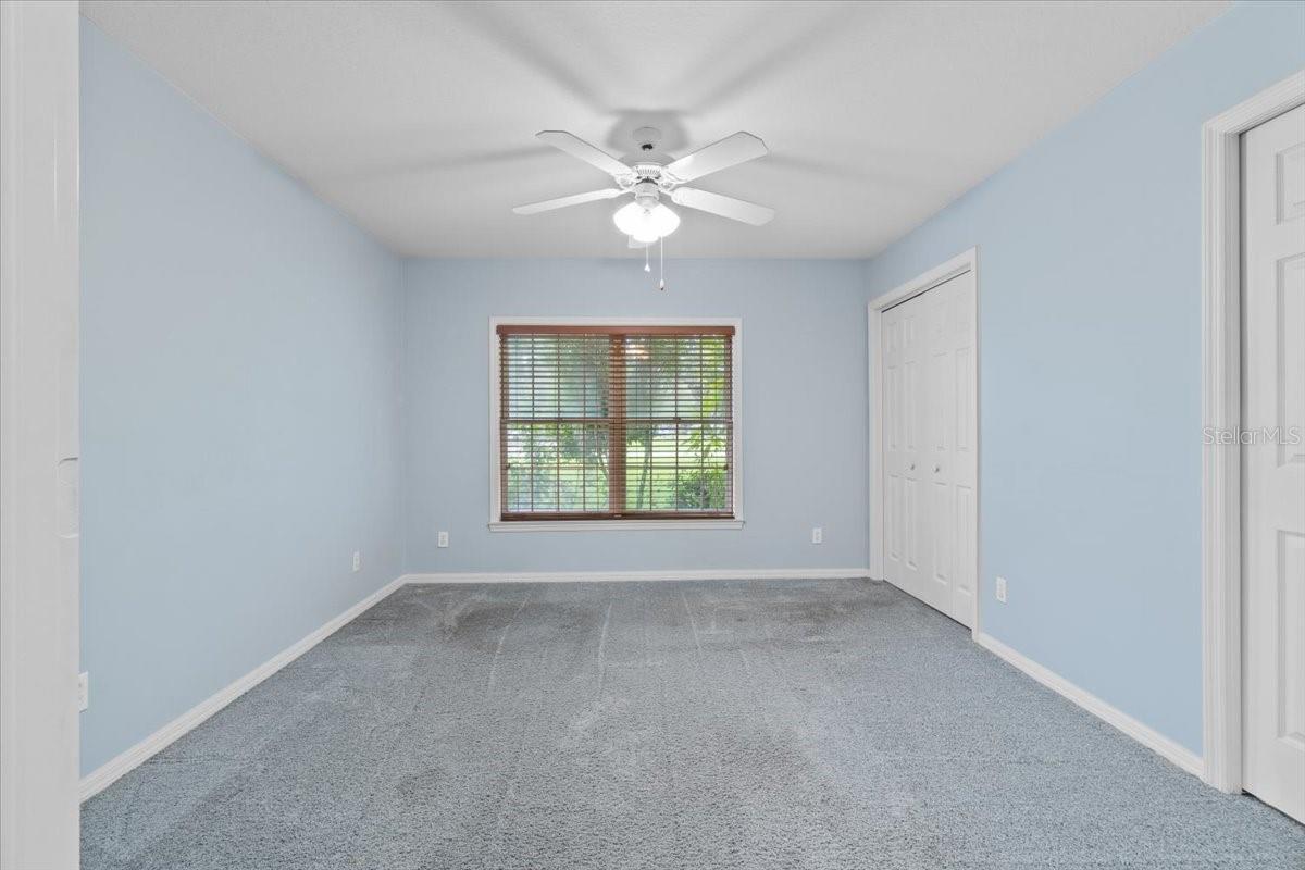 725 HERITAGE DR NE, WINTER HAVEN, FL, 33881