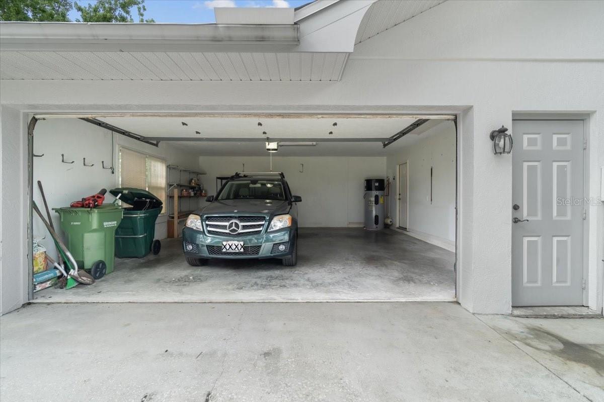 725 HERITAGE DR NE, WINTER HAVEN, FL, 33881