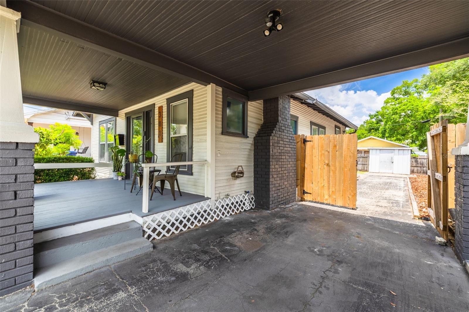 303 W CURTIS ST, TAMPA, FL, 33603