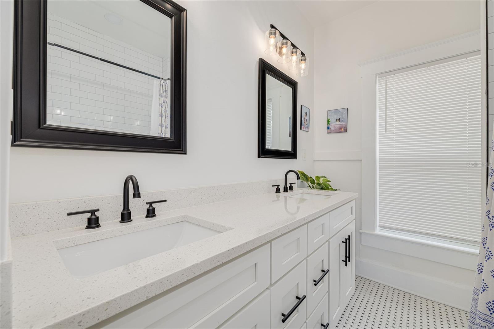 303 W CURTIS ST, TAMPA, FL, 33603