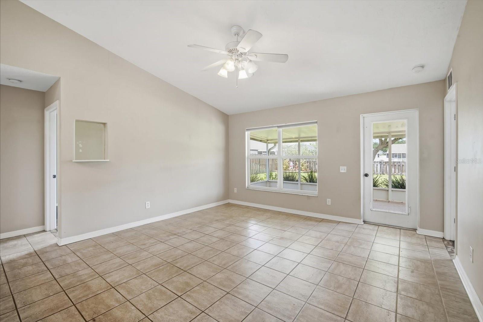 11609 4TH AVE E, BRADENTON, FL, 34212