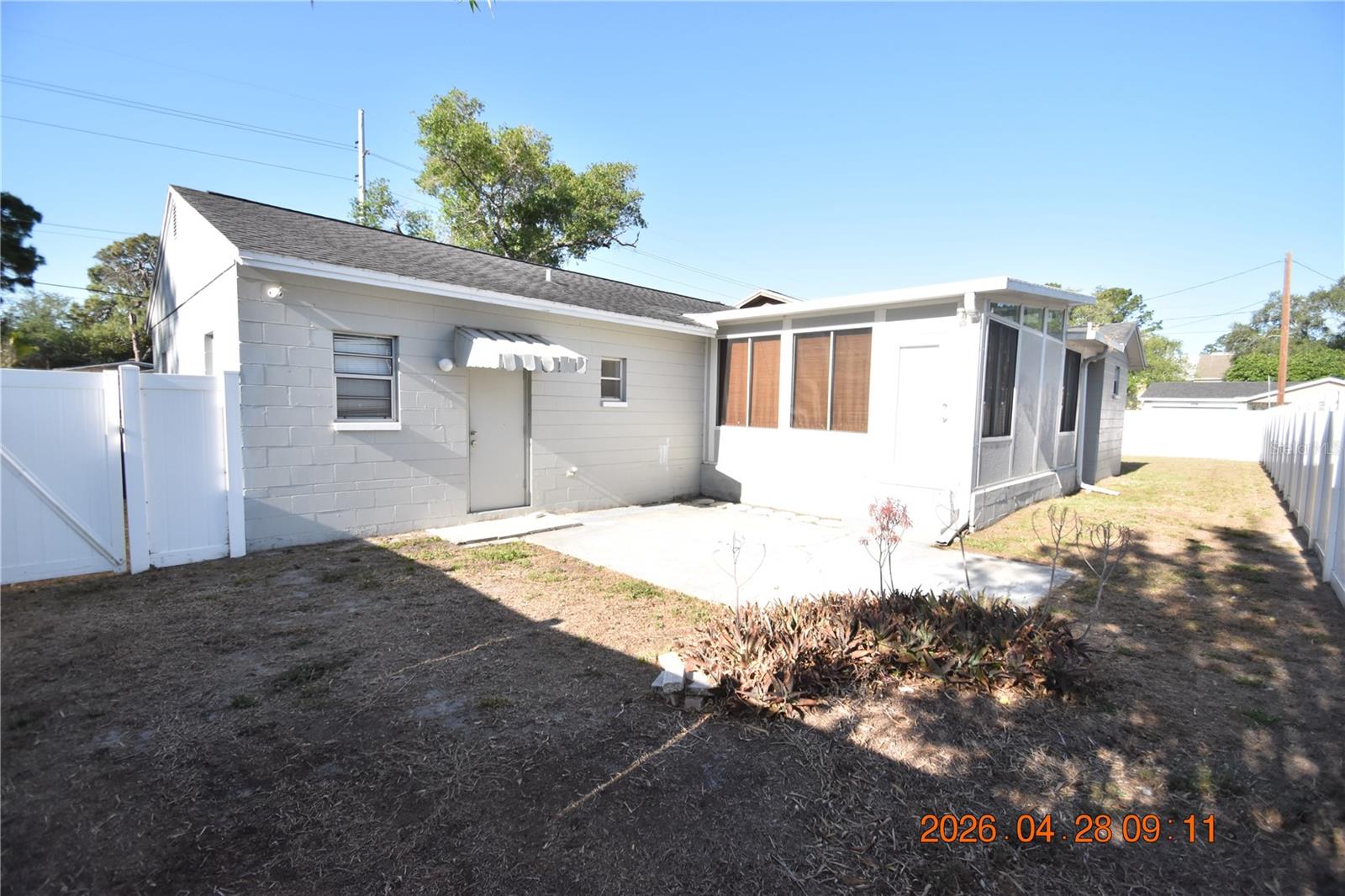 3223 W WYOMING AVE, TAMPA, FL, 33611
