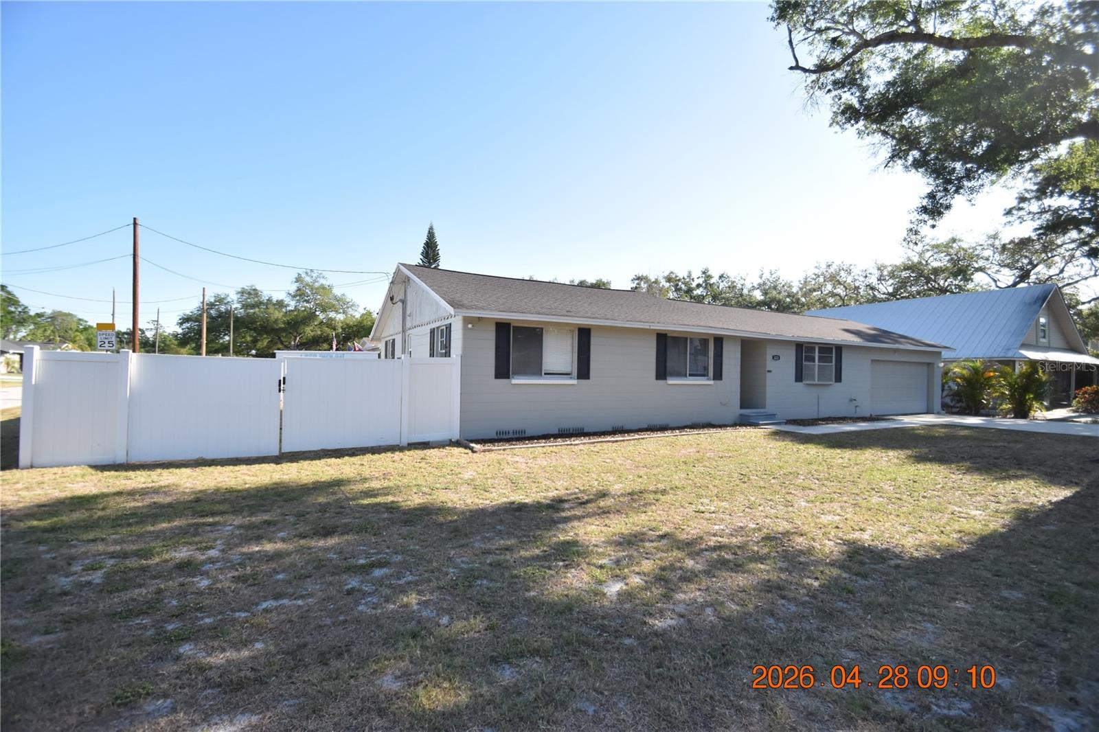 3223 W WYOMING AVE, TAMPA, FL, 33611