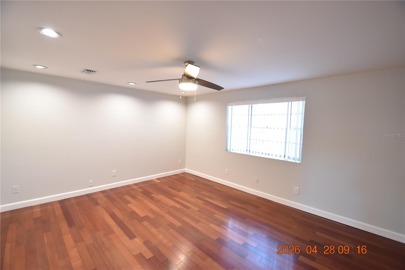 3223 W WYOMING AVE, TAMPA, FL, 33611