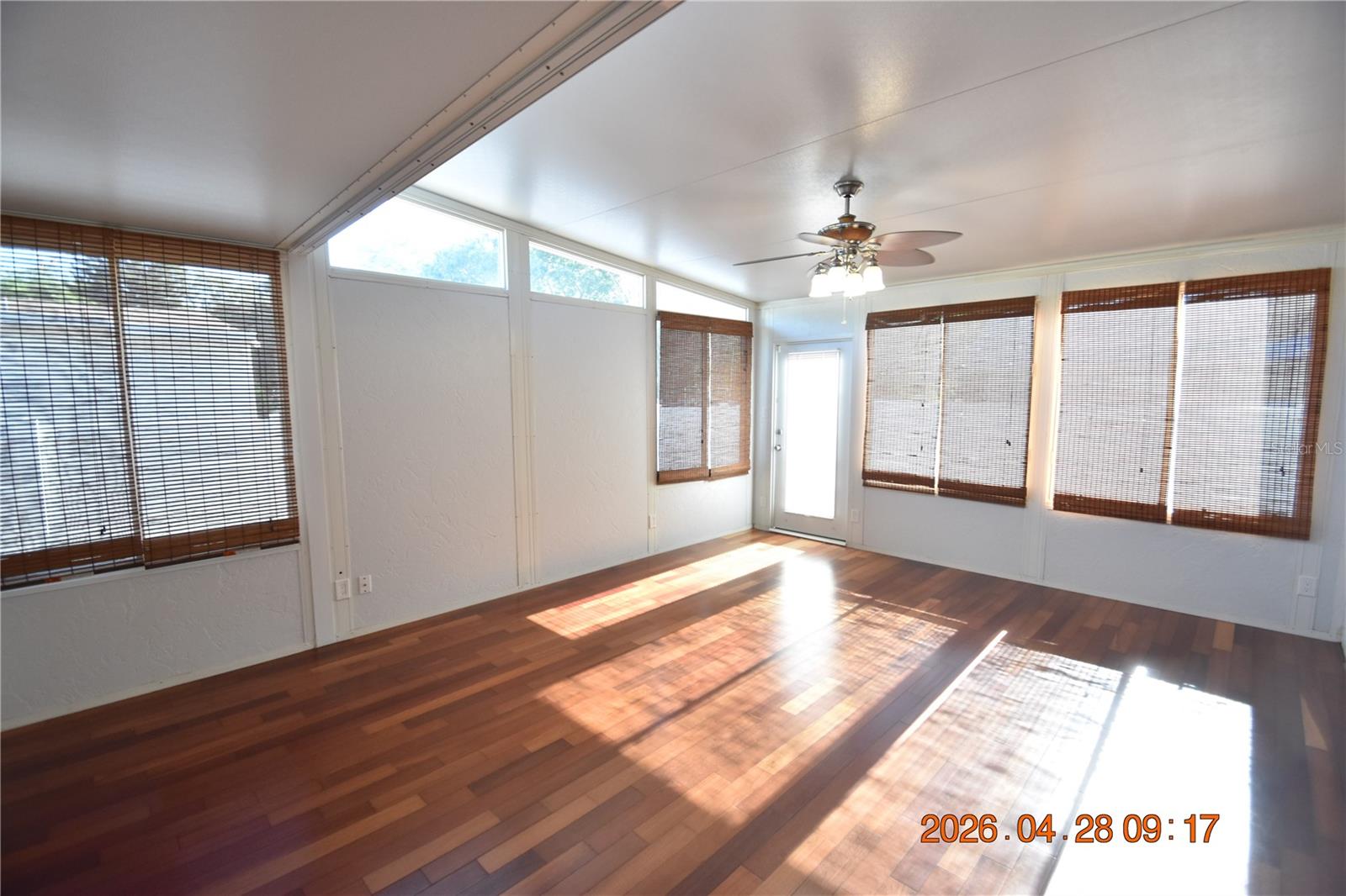 3223 W WYOMING AVE, TAMPA, FL, 33611