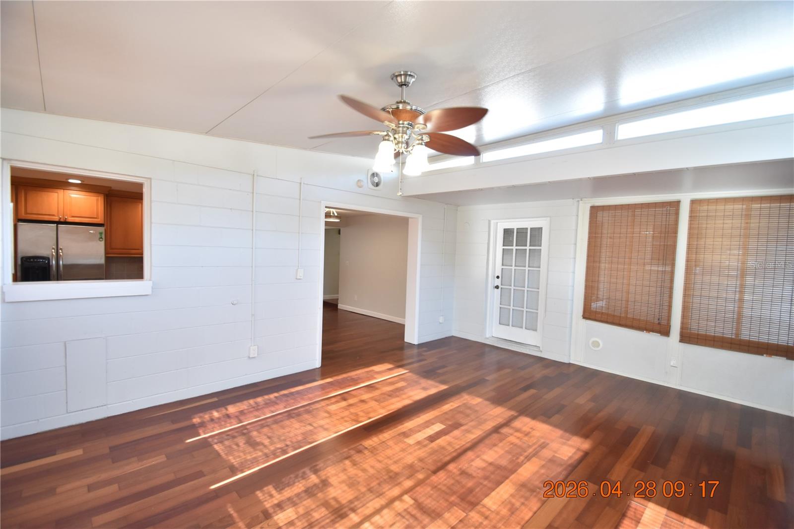 3223 W WYOMING AVE, TAMPA, FL, 33611