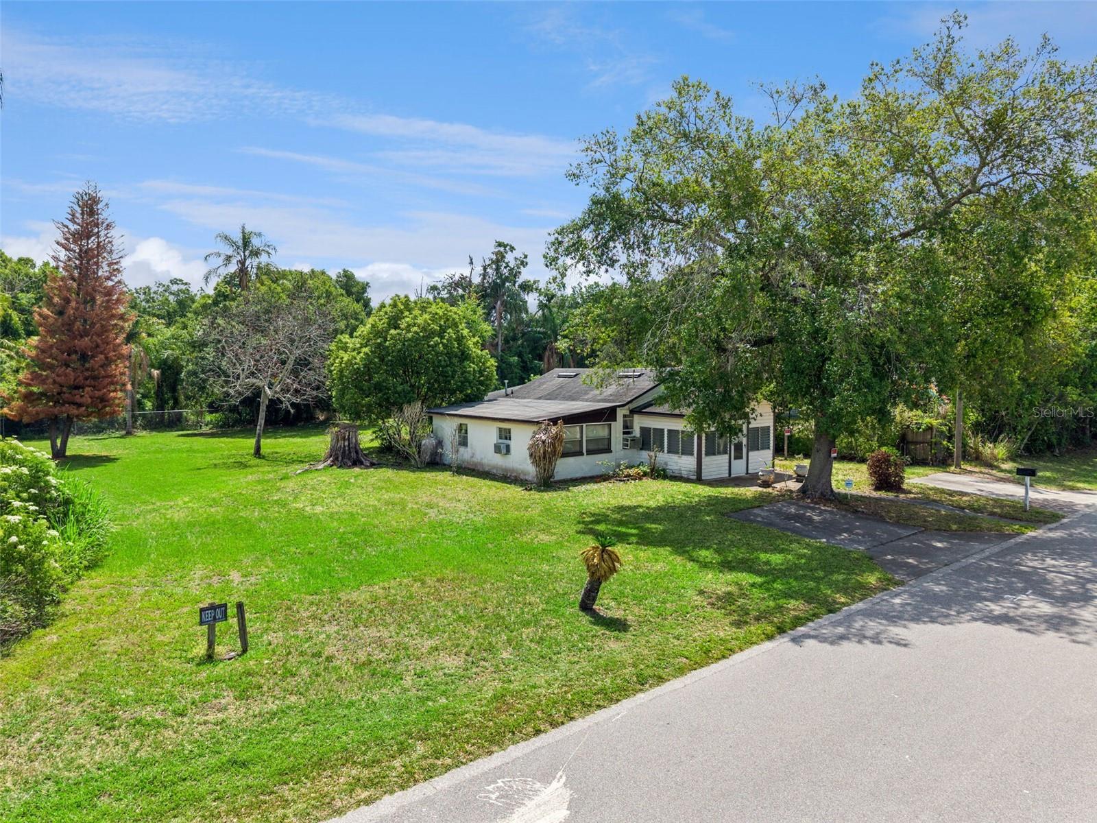 1203 SASOON AVE, ORLANDO, FL, 32803