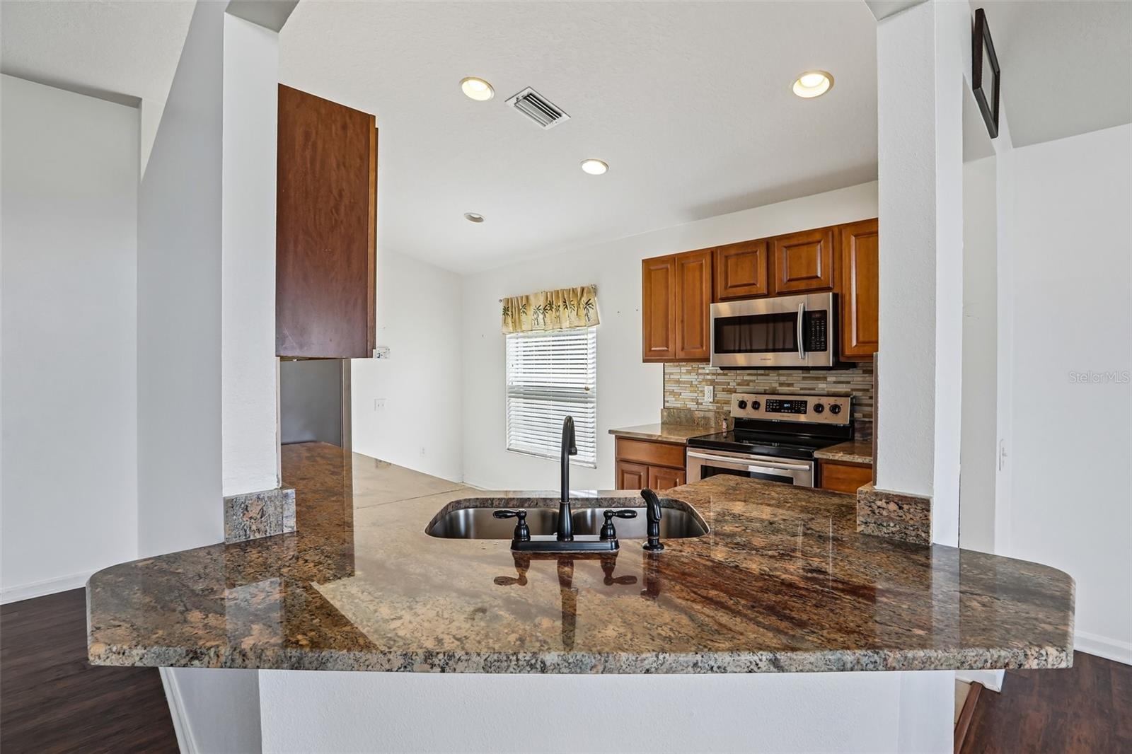30400 RANDALL MANOR ST, WESLEY CHAPEL, FL, 33545