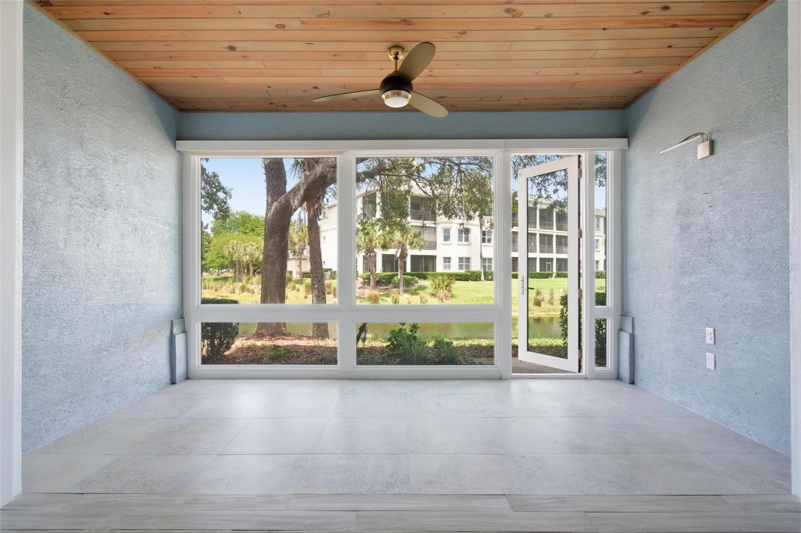 19 RIVER LANDING DR, PALM COAST, FL, 32137
