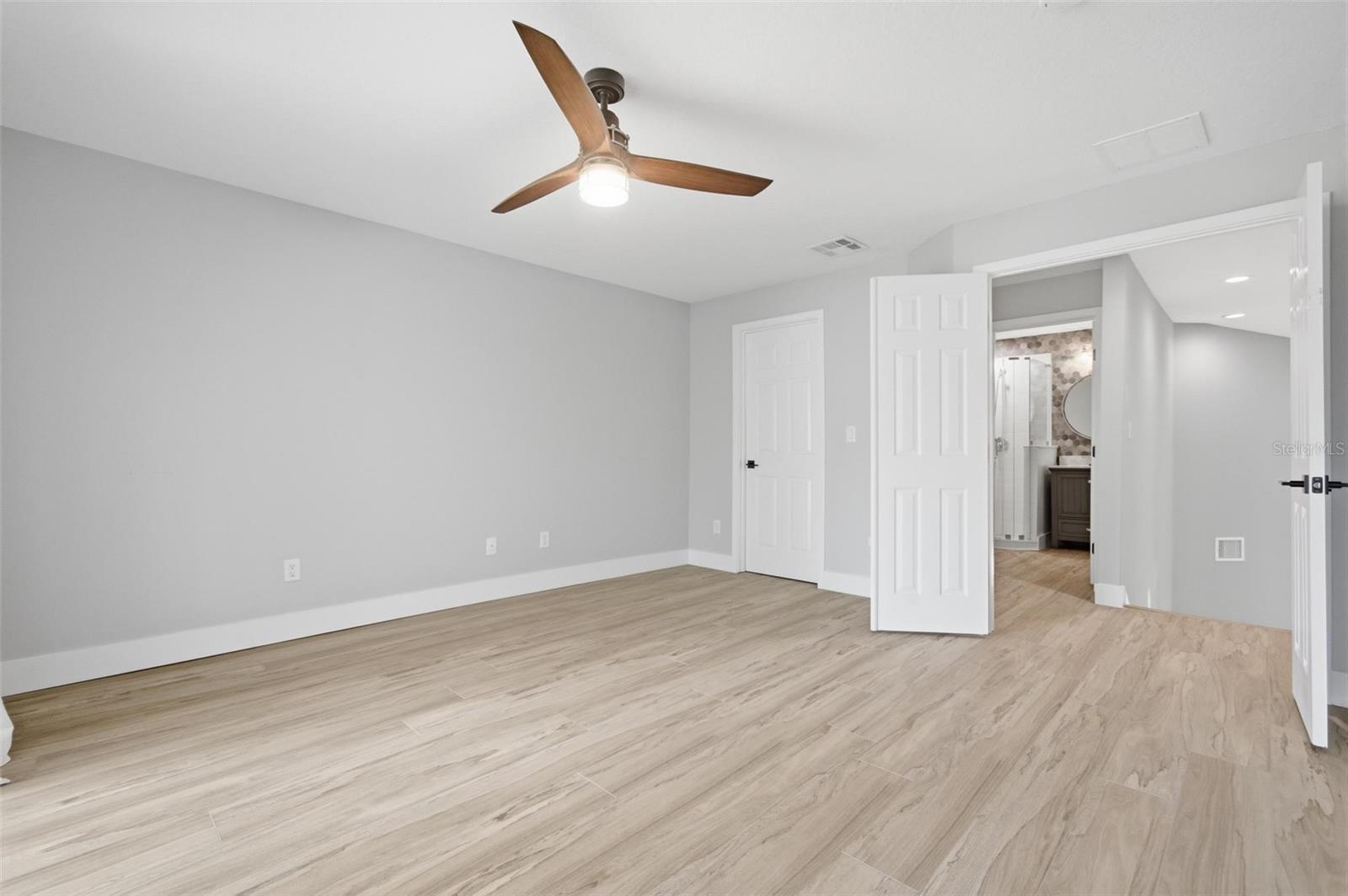 19 RIVER LANDING DR, PALM COAST, FL, 32137