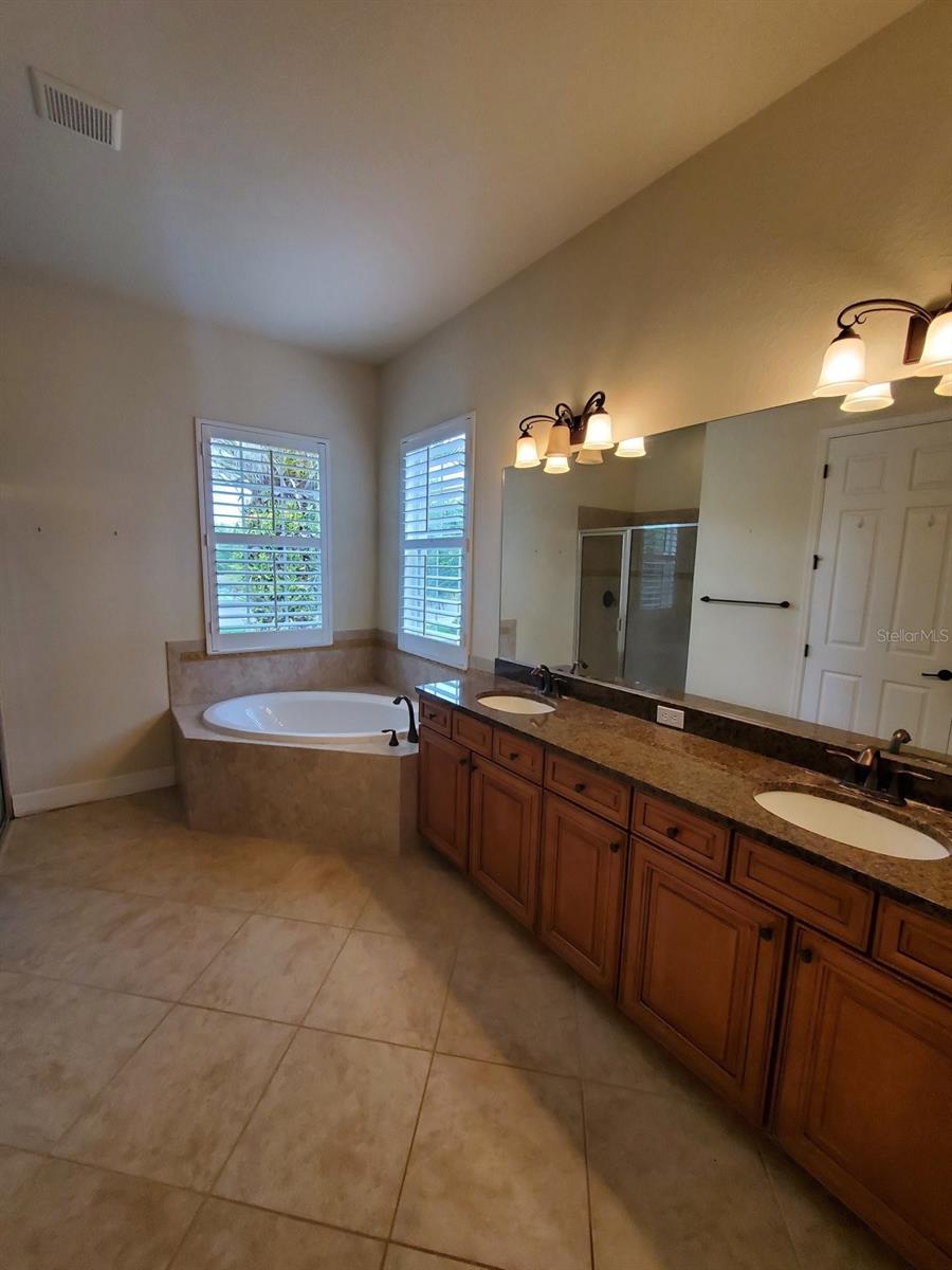 8911 RIVER PRESERVE DR, BRADENTON, FL, 34212