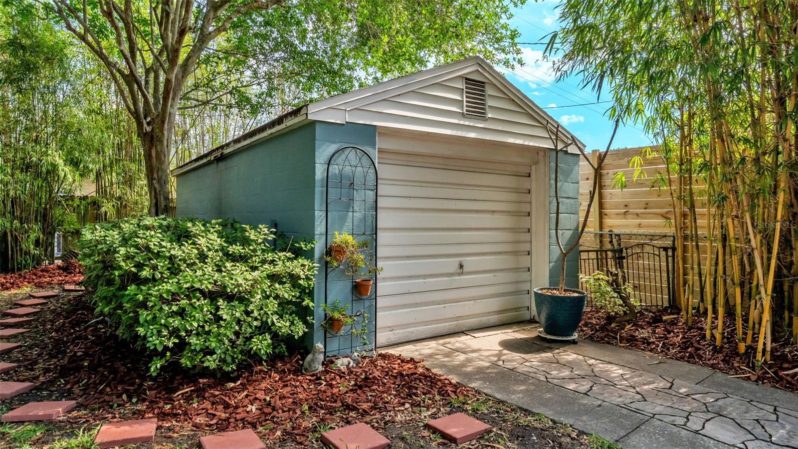 311 PUEBLO TRL, LAKELAND, FL, 33803