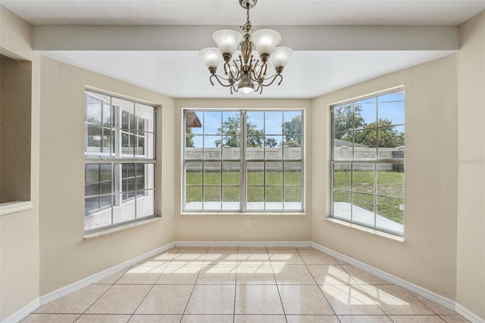 4136 TALL TREE DR, ORLANDO, FL, 32810