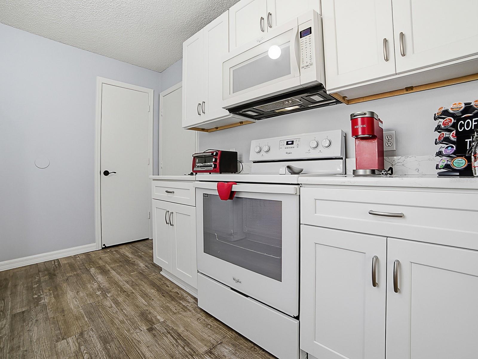 1202 FERNANDO LN, THE VILLAGES, FL, 32159