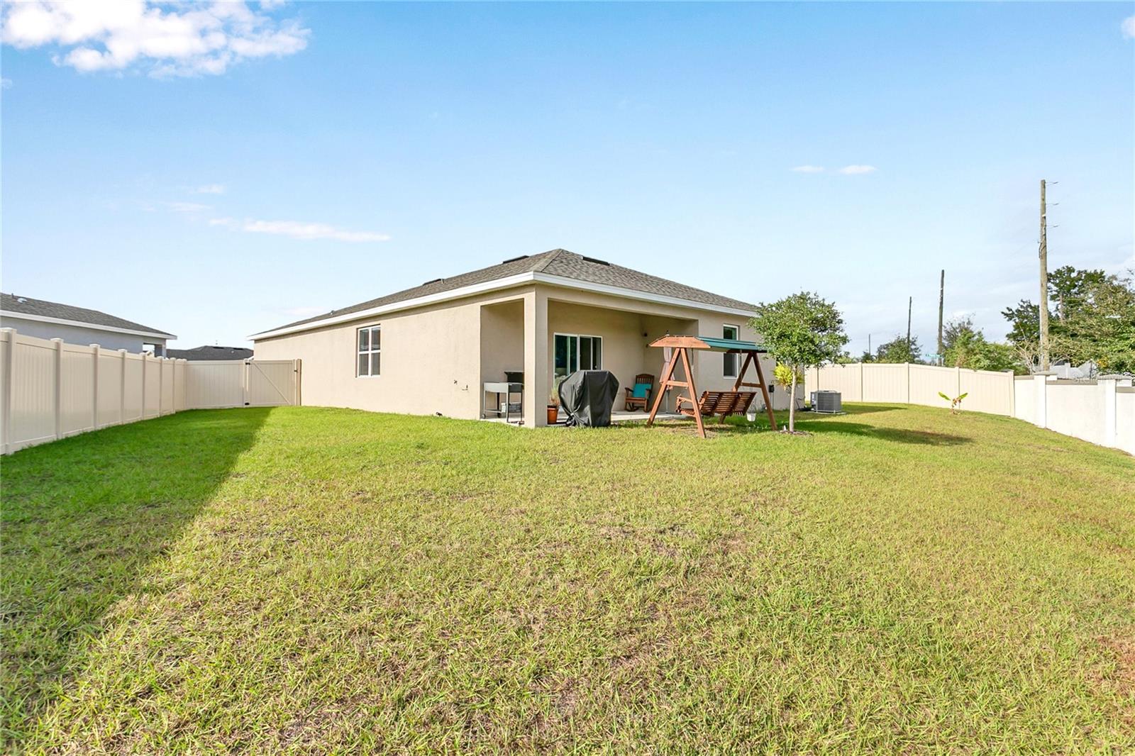 1580 BLUE LAGOON CIR, MASCOTTE, FL, 34753