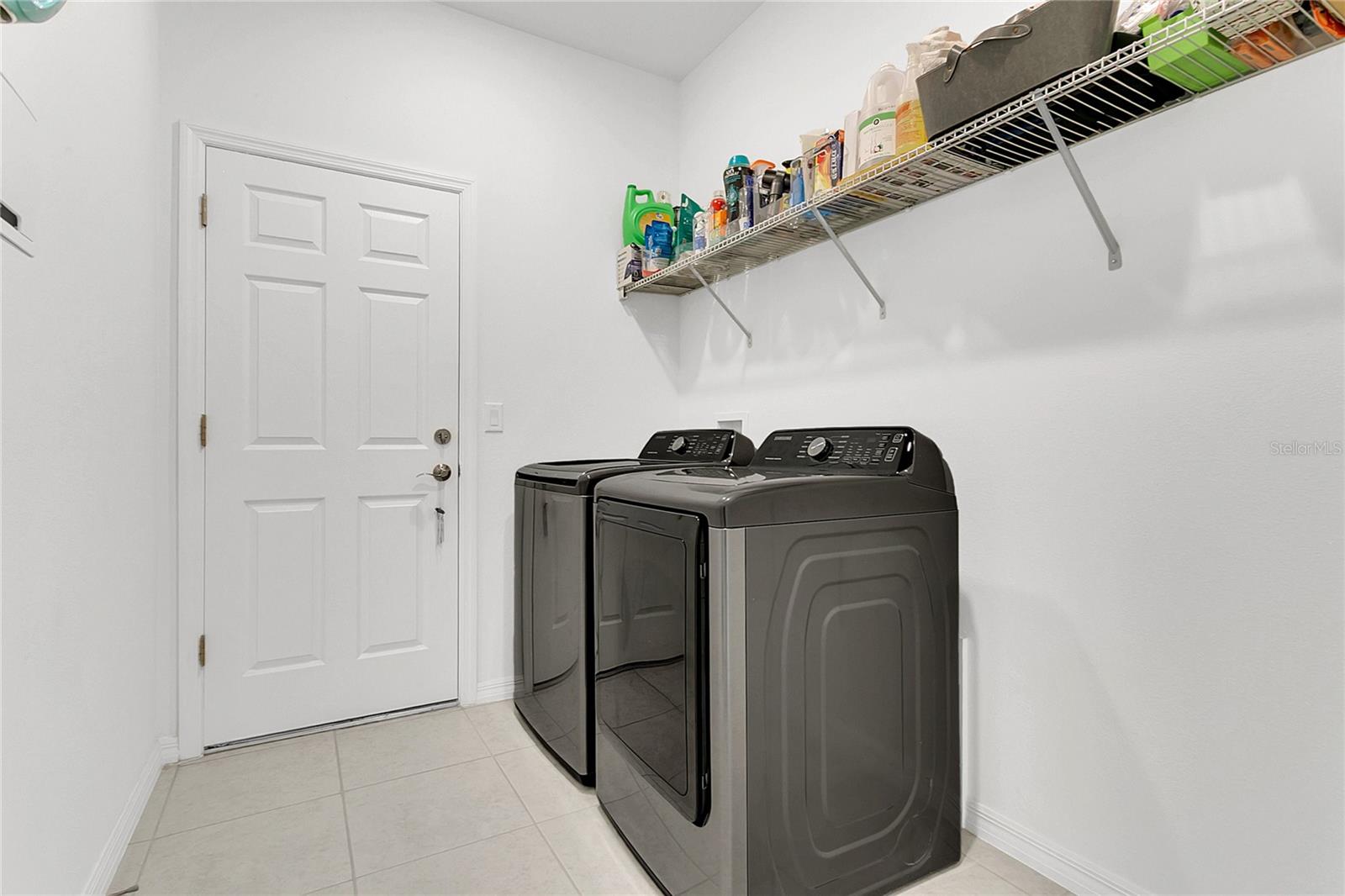 1580 BLUE LAGOON CIR, MASCOTTE, FL, 34753