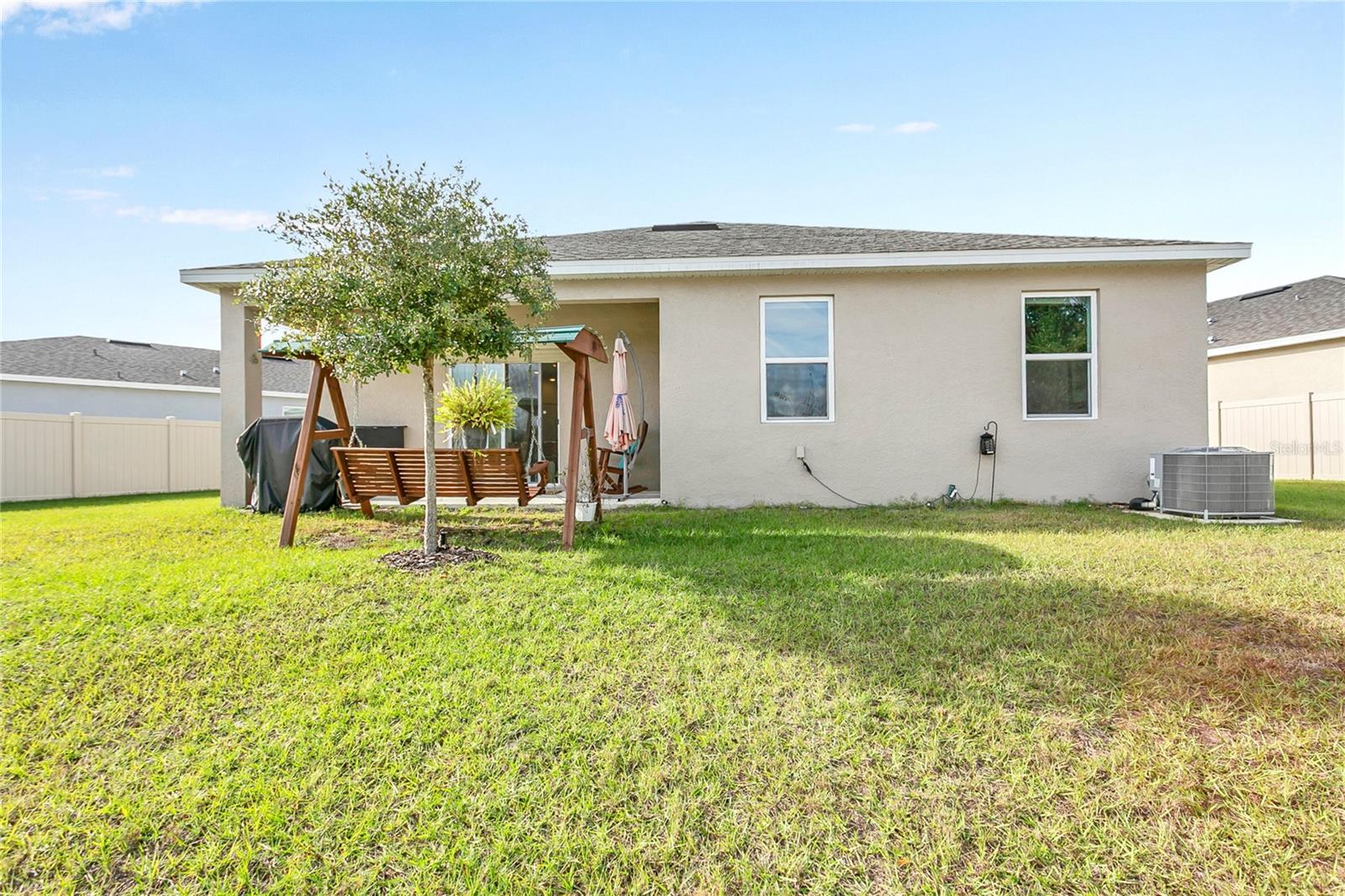 1580 BLUE LAGOON CIR, MASCOTTE, FL, 34753