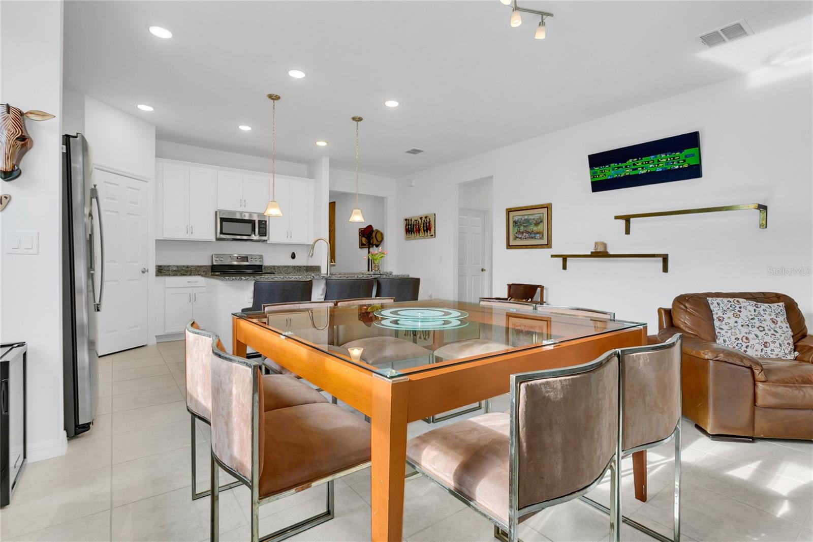 1580 BLUE LAGOON CIR, MASCOTTE, FL, 34753