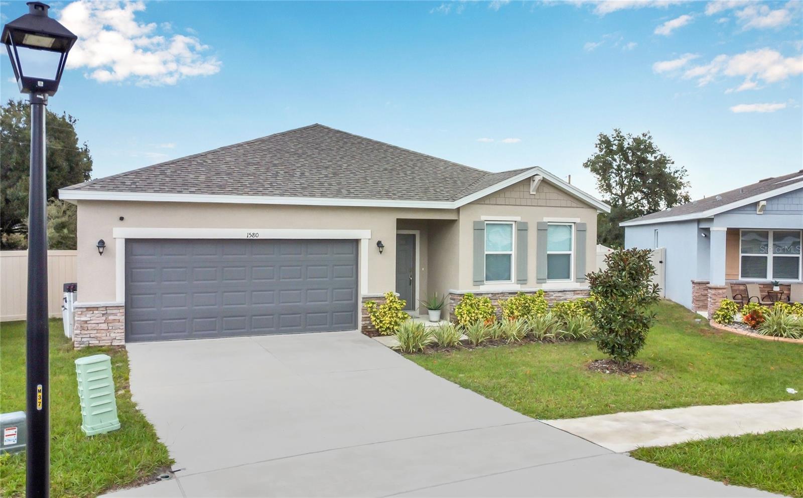 1580 BLUE LAGOON CIR, MASCOTTE, FL, 34753