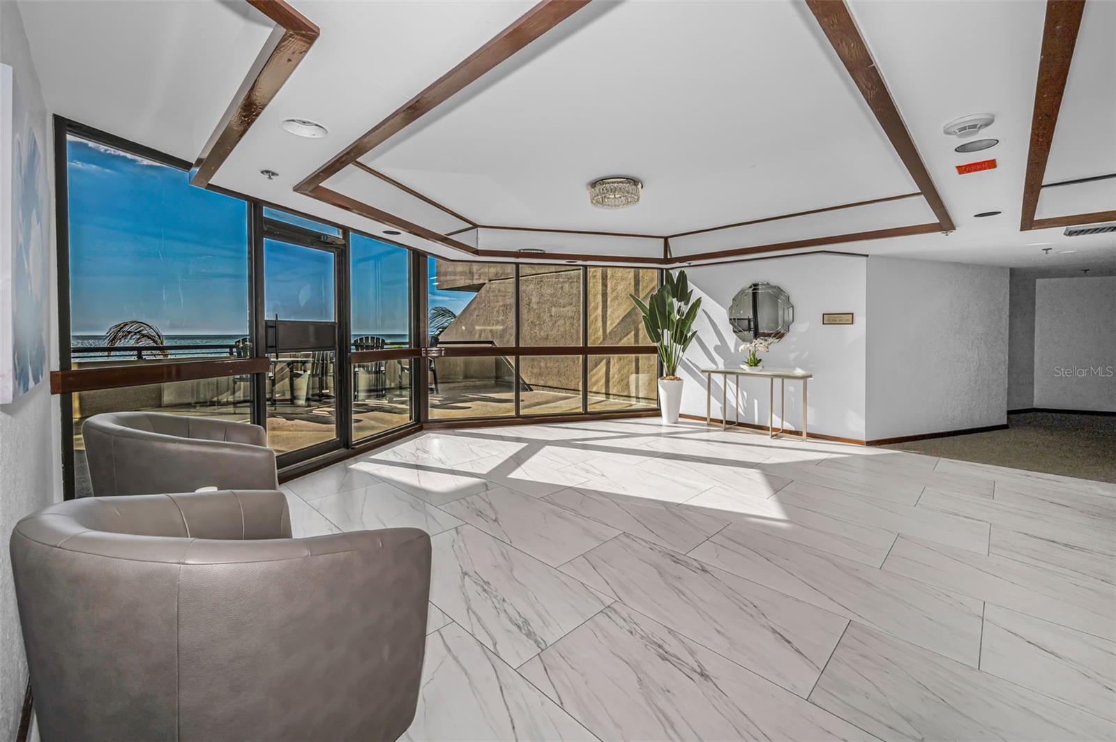 1660 GULF BLVD #208, CLEARWATER BEACH, FL, 33767