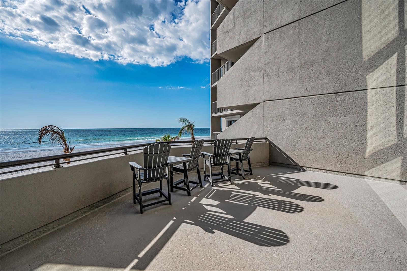 1660 GULF BLVD #208, CLEARWATER BEACH, FL, 33767