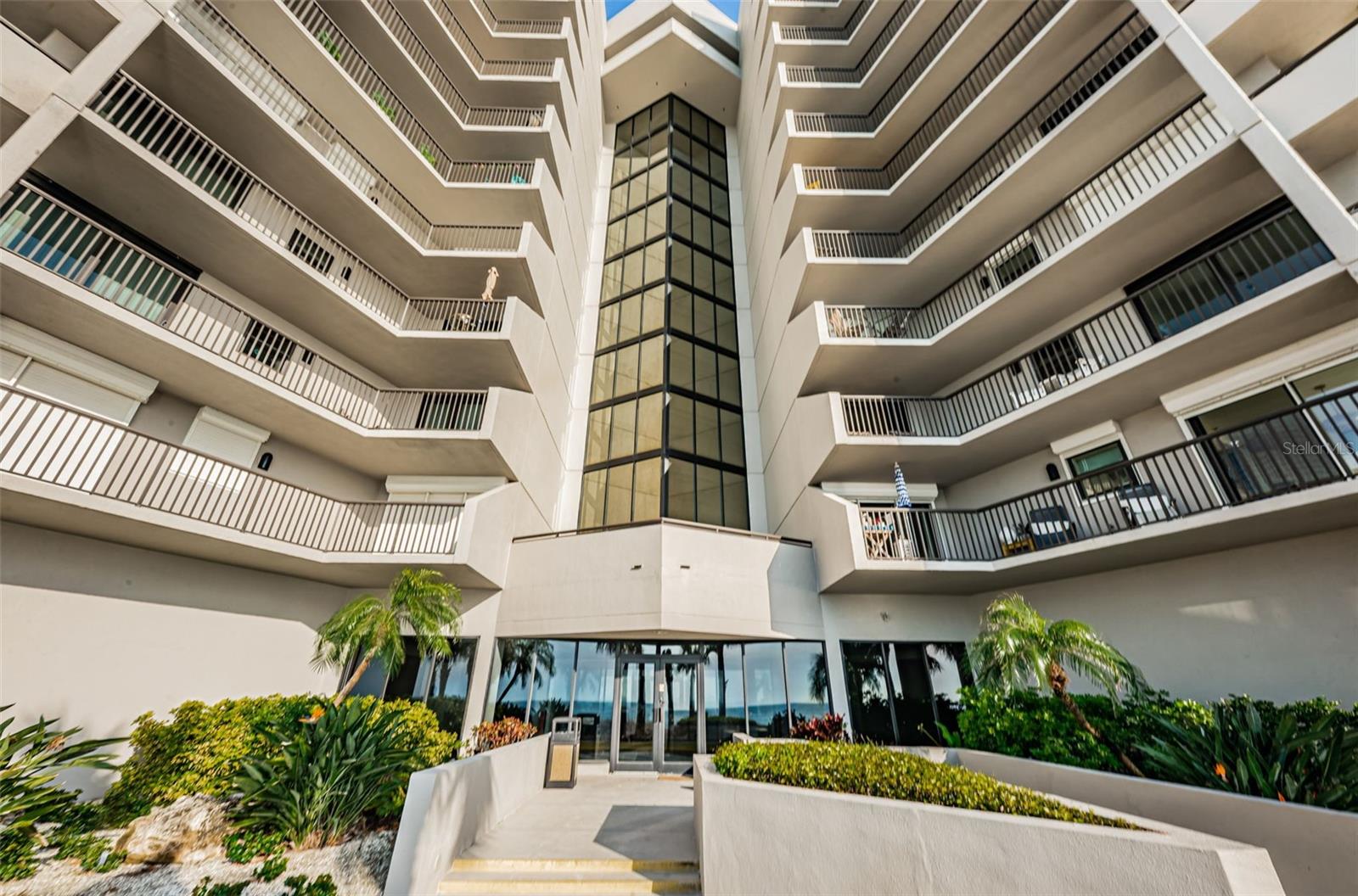 1660 GULF BLVD #208, CLEARWATER BEACH, FL, 33767