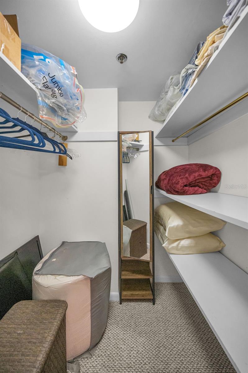 1660 GULF BLVD #208, CLEARWATER BEACH, FL, 33767