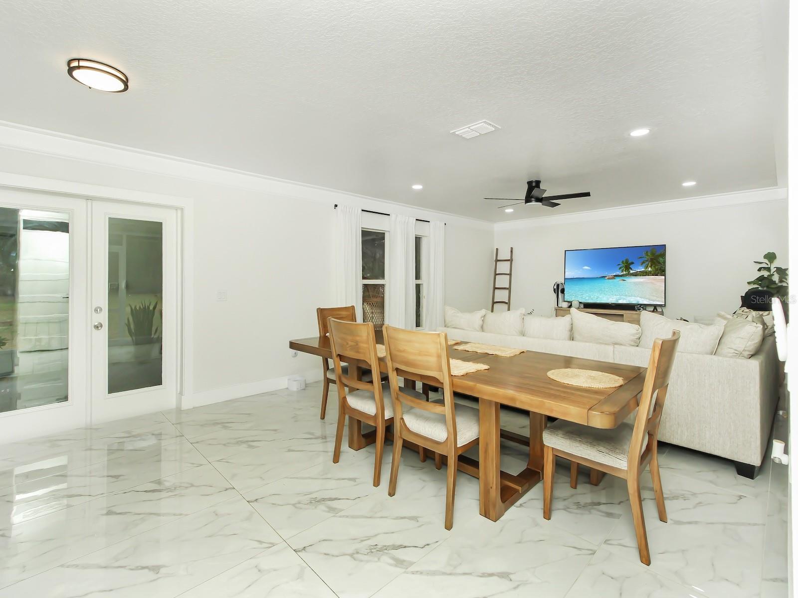 7561 LAKE ANDREA CIR, MOUNT DORA, FL, 32757
