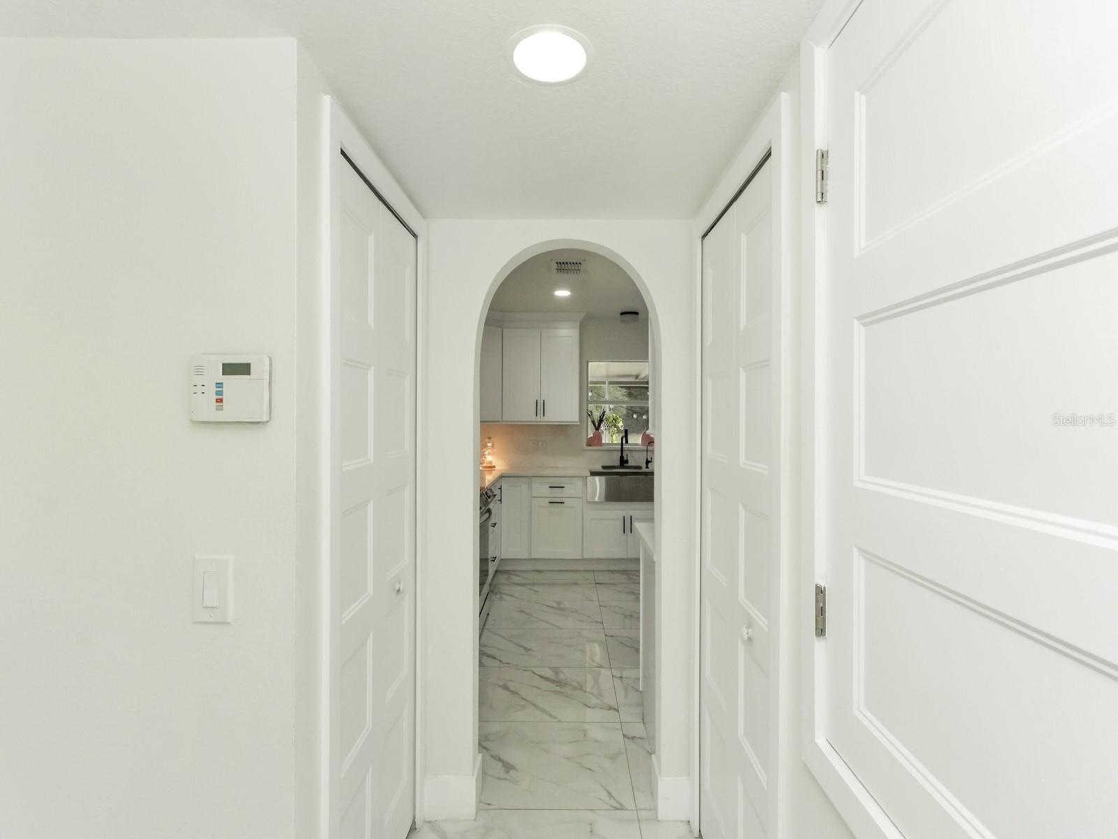 7561 LAKE ANDREA CIR, MOUNT DORA, FL, 32757