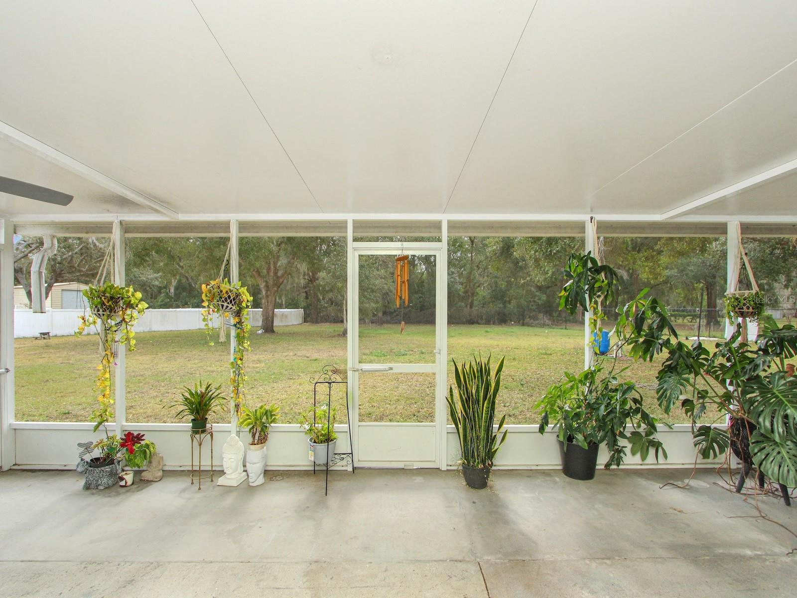 7561 LAKE ANDREA CIR, MOUNT DORA, FL, 32757