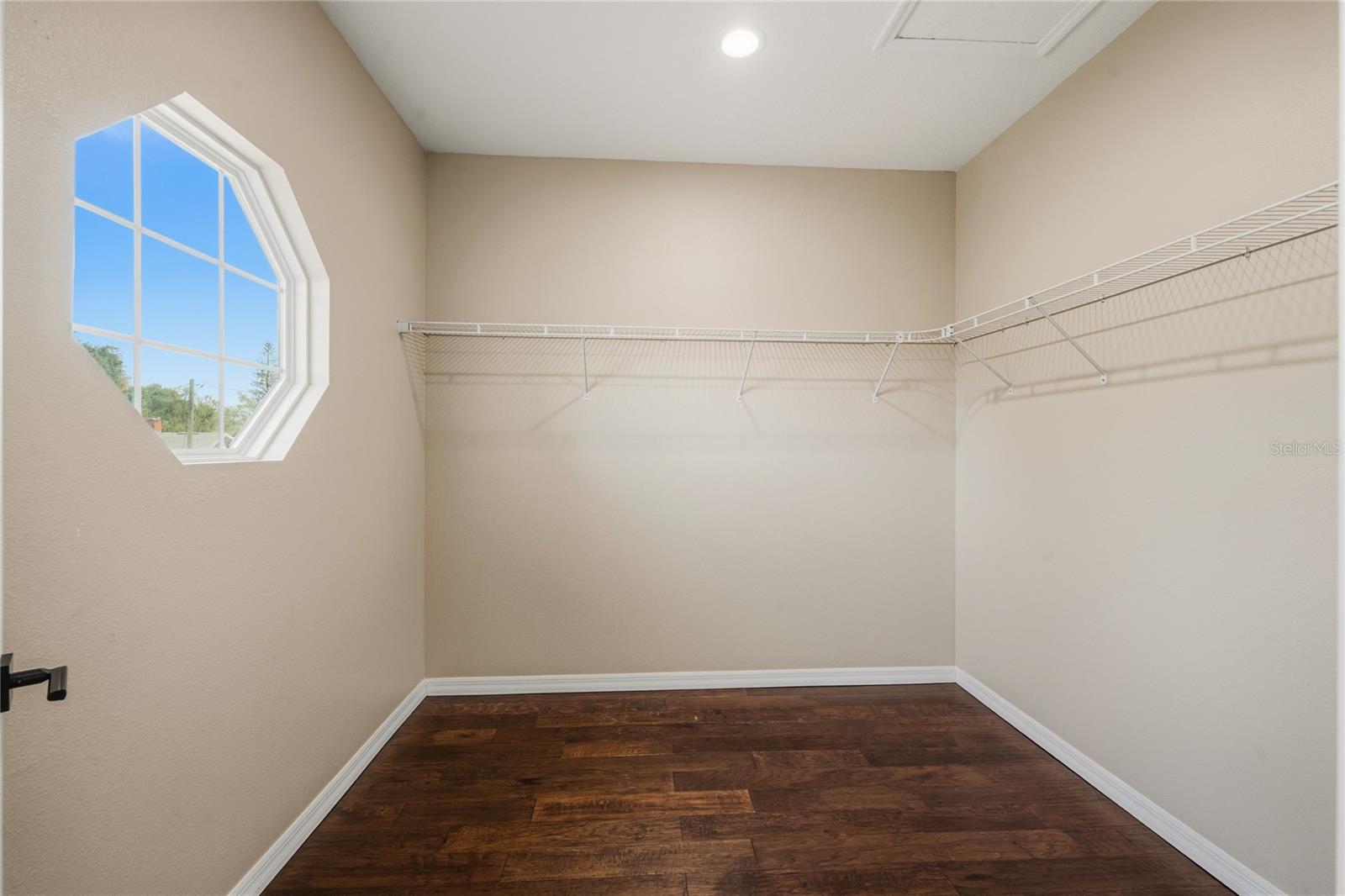 276 W BAY AVE, LONGWOOD, FL, 32750