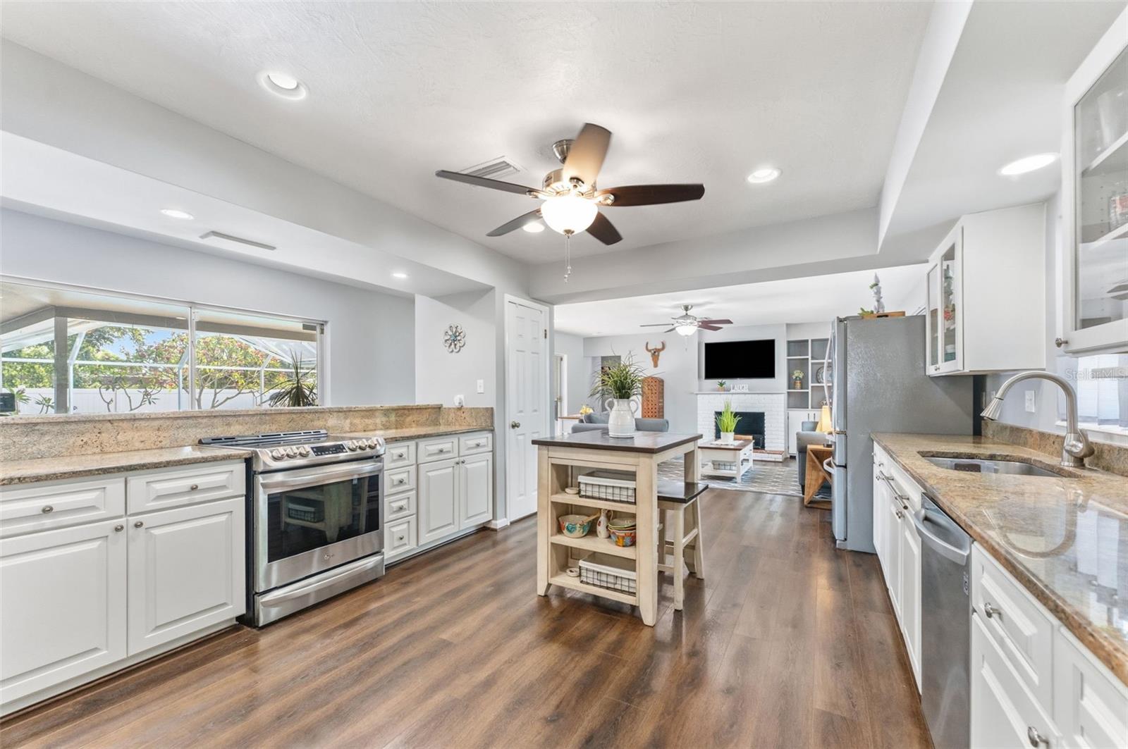 5105 7TH AVENUE DR W, BRADENTON, FL, 34209