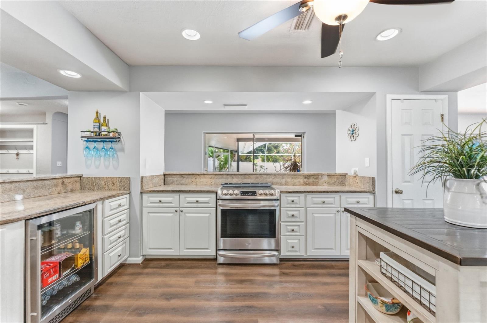 5105 7TH AVENUE DR W, BRADENTON, FL, 34209