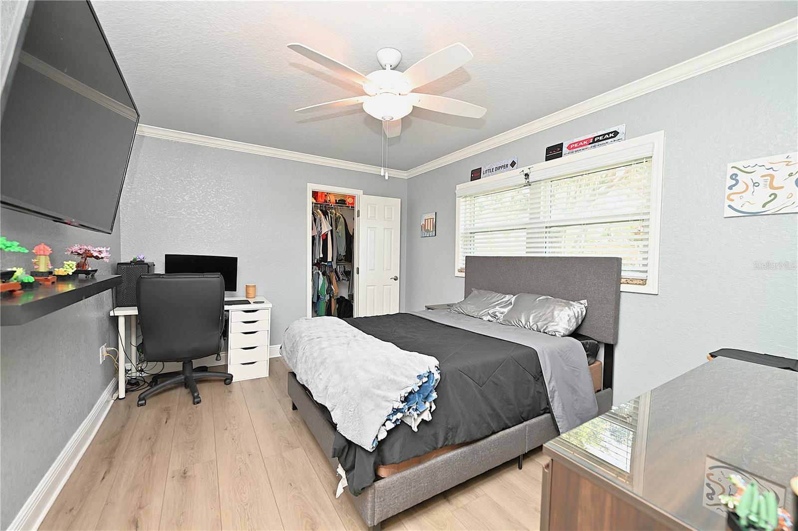 2240 LAKE ARIANA BLVD, AUBURNDALE, FL, 33823