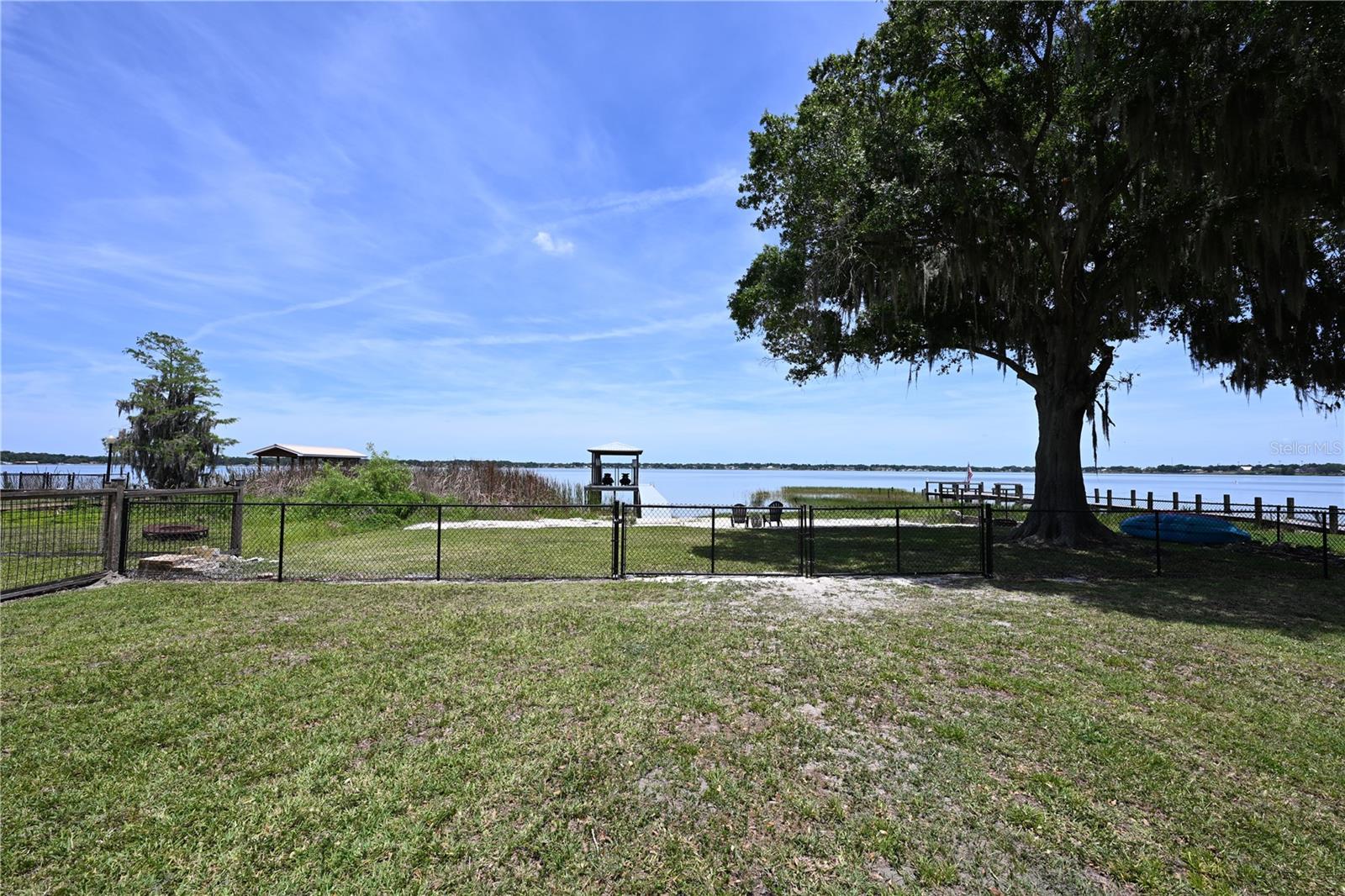 2240 LAKE ARIANA BLVD, AUBURNDALE, FL, 33823