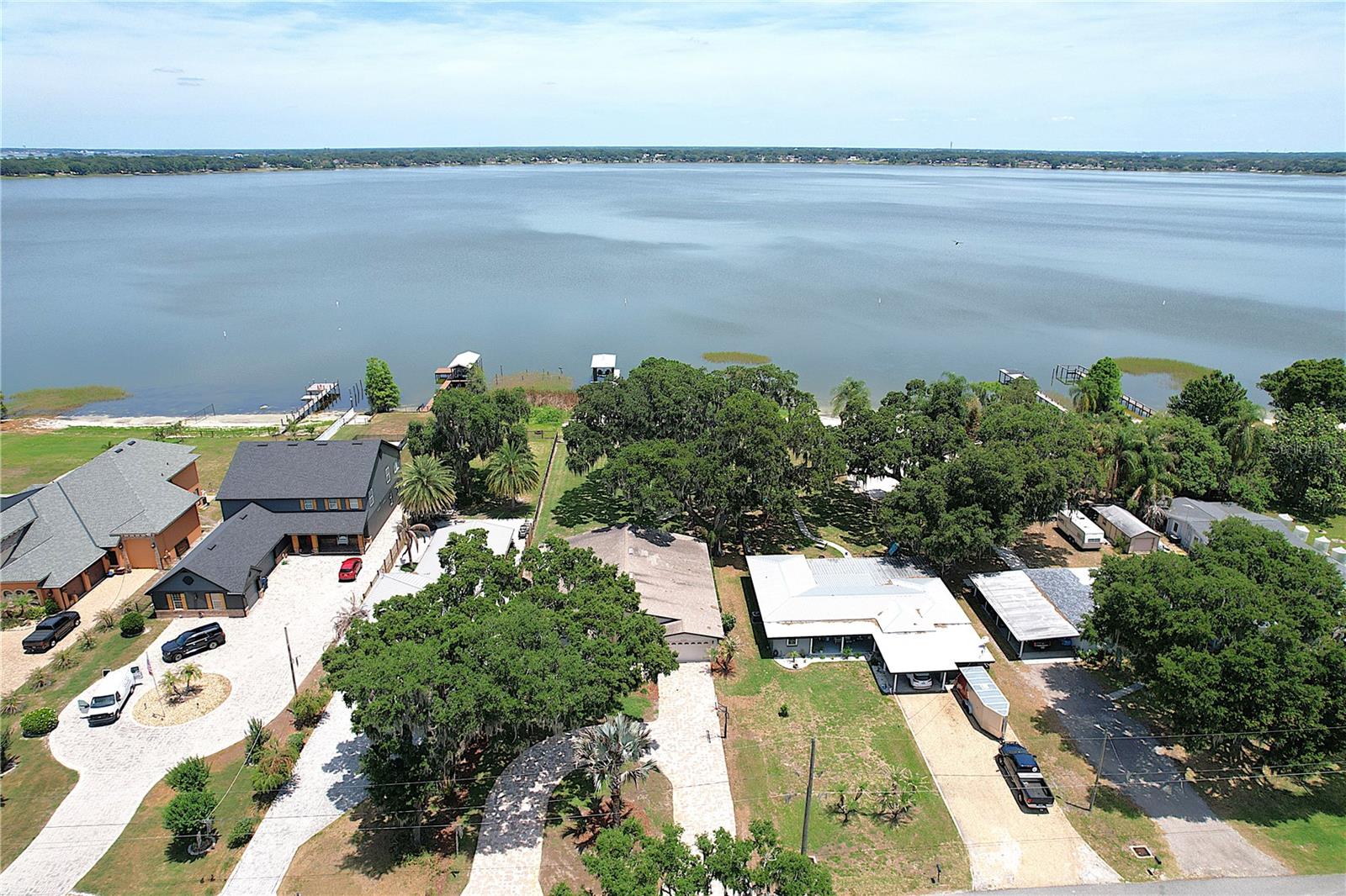 2240 LAKE ARIANA BLVD, AUBURNDALE, FL, 33823