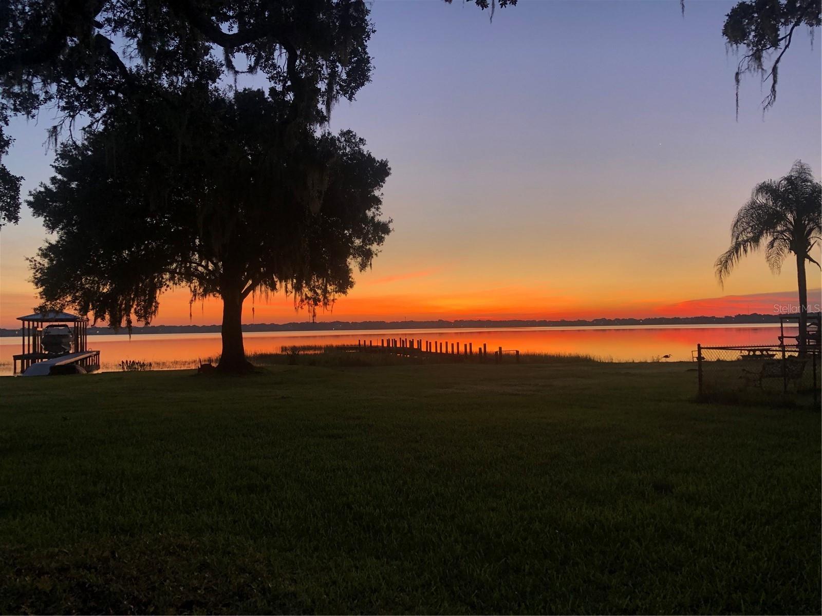 2240 LAKE ARIANA BLVD, AUBURNDALE, FL, 33823