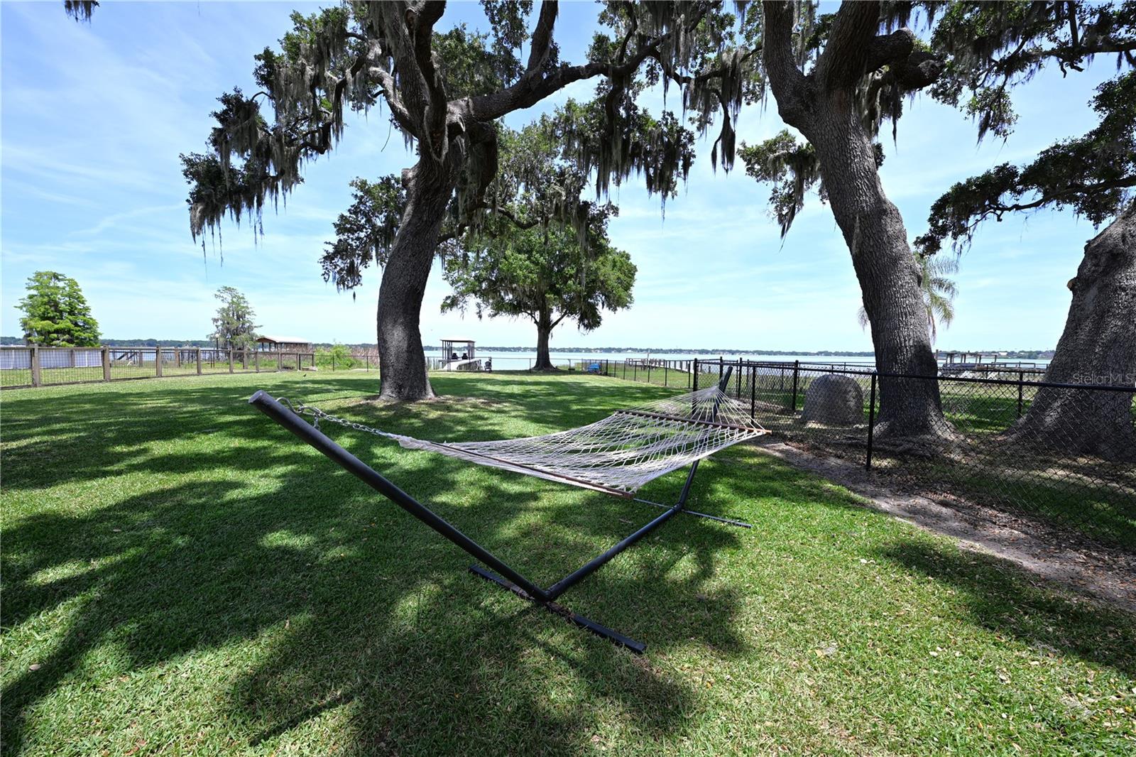 2240 LAKE ARIANA BLVD, AUBURNDALE, FL, 33823
