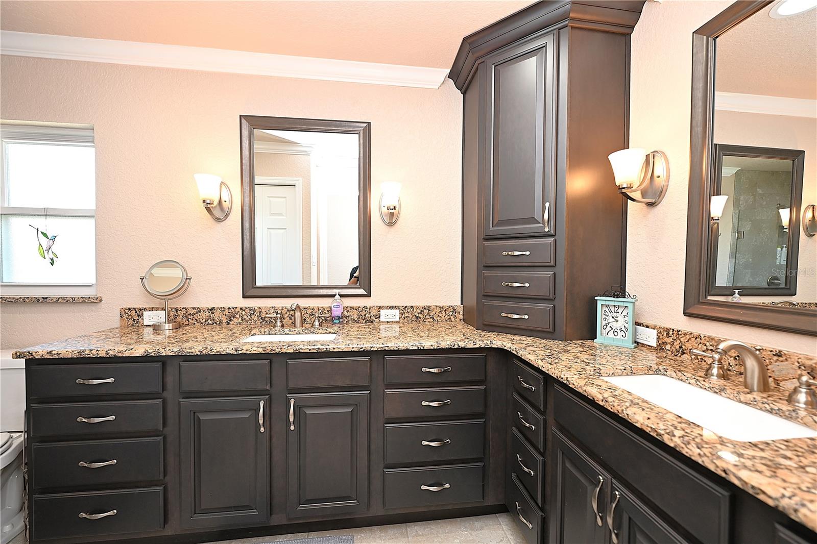 2240 LAKE ARIANA BLVD, AUBURNDALE, FL, 33823