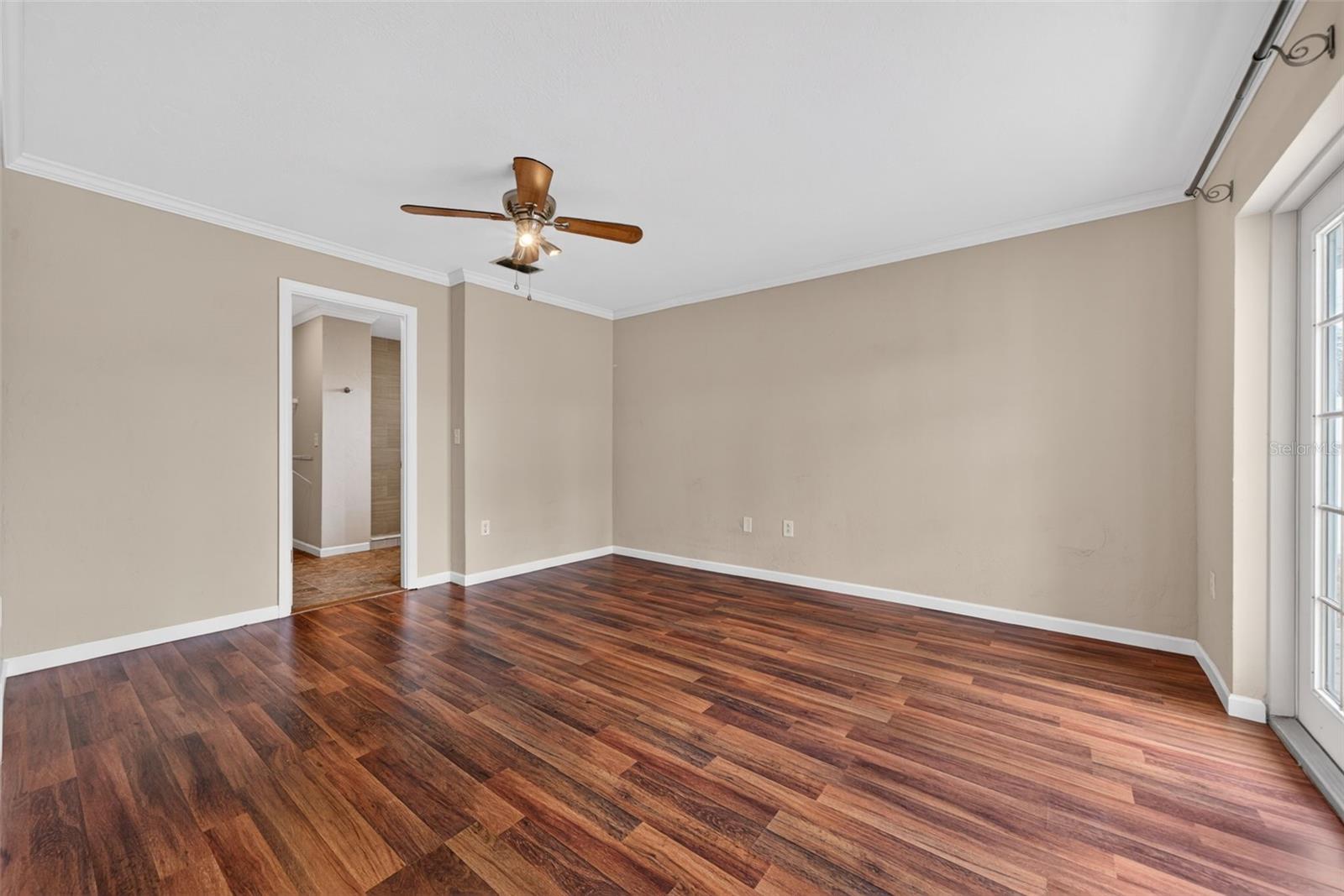 2555 CONSTITUTION BLVD, SARASOTA, FL, 34231