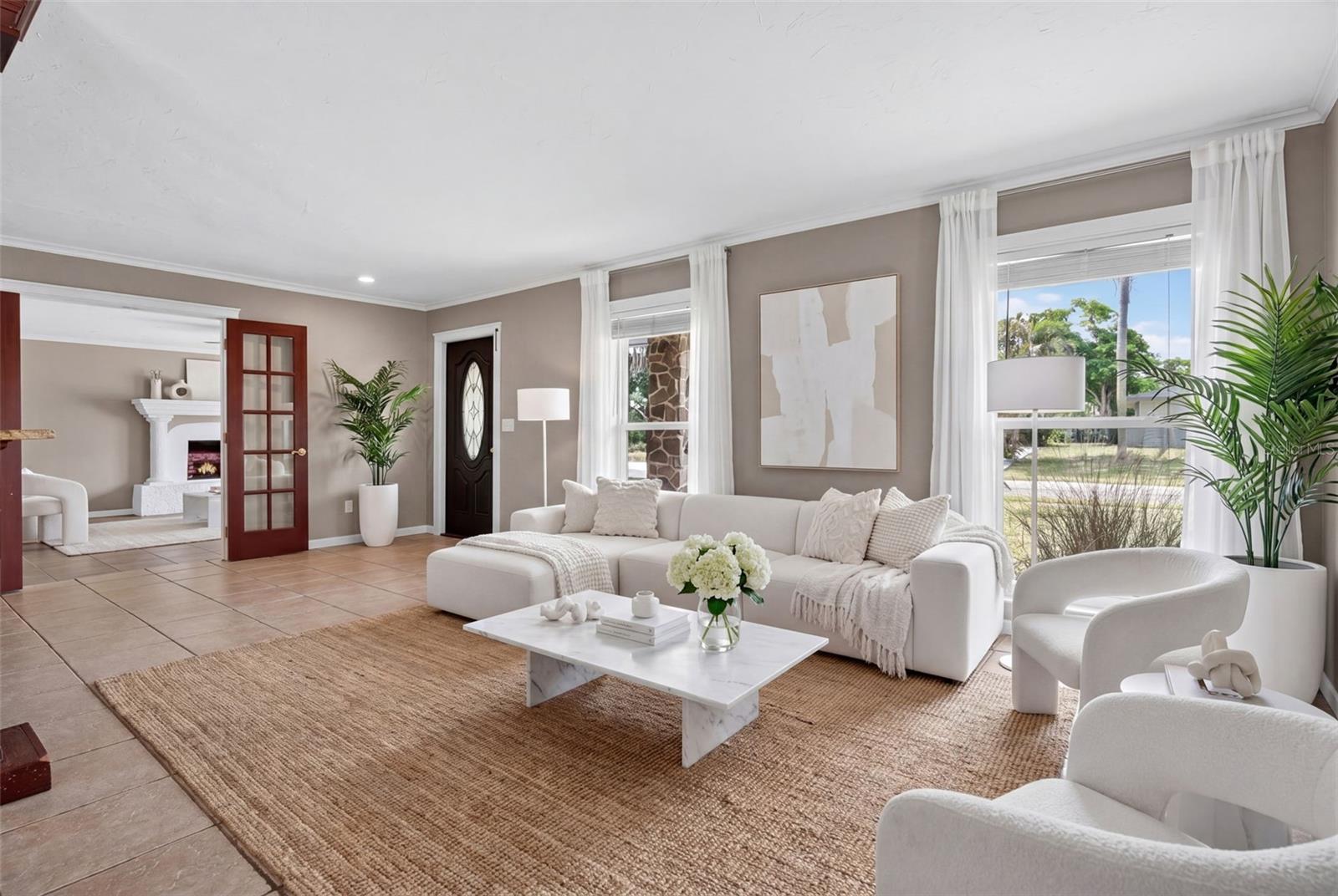 2555 CONSTITUTION BLVD, SARASOTA, FL, 34231