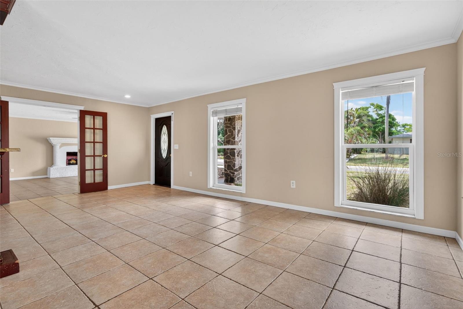 2555 CONSTITUTION BLVD, SARASOTA, FL, 34231